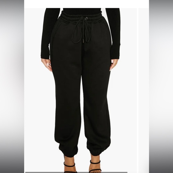 Naked Wardrobe set - Picture 2 of 3